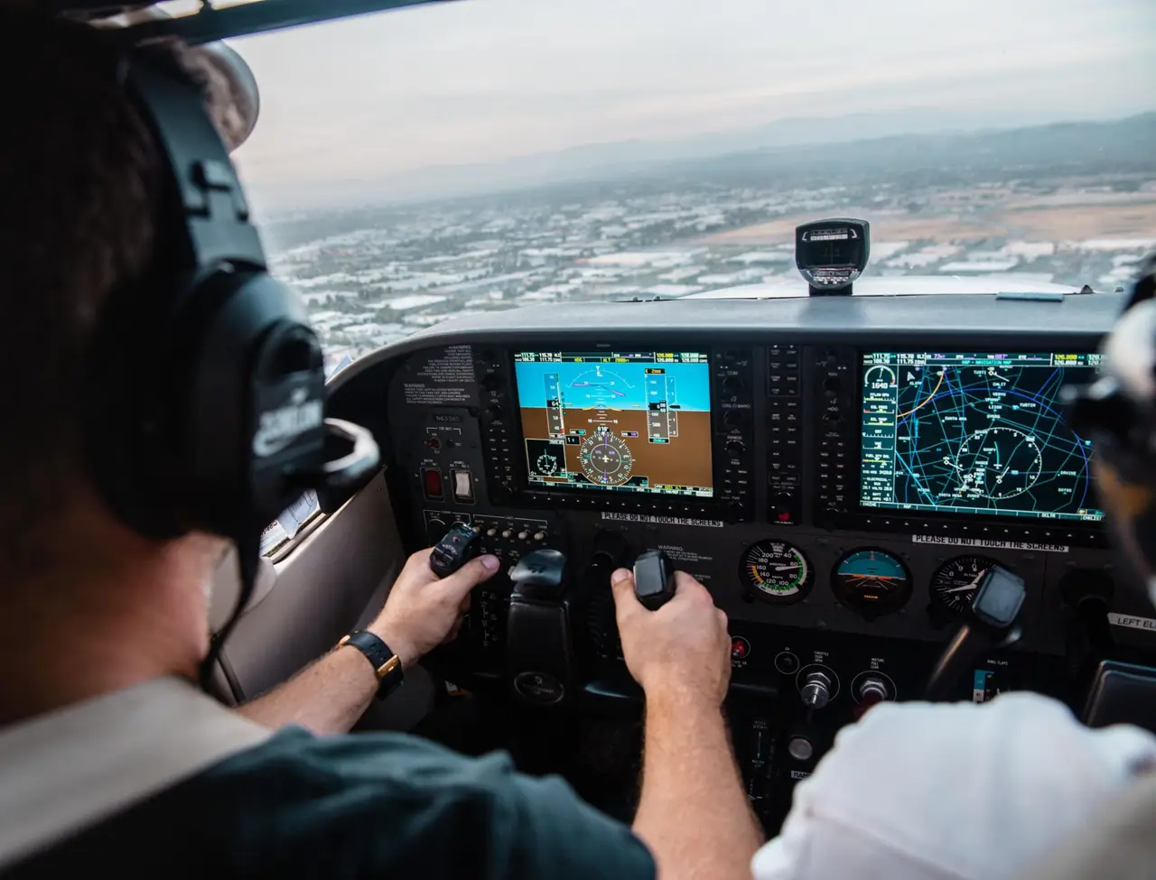 House of Pilots pilotenschool met moderne trainingsfaciliteiten waar toekomstige piloten hun dromen waarmaken