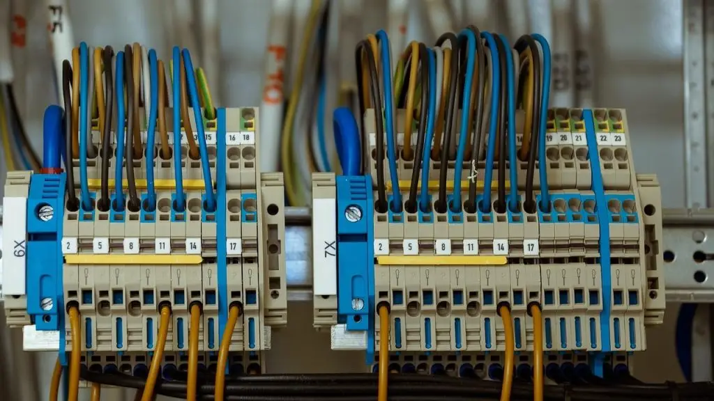 G. van Hoef Elektrotechniek - Professionele elektricien in Barneveld specialiseerd in nieuwbouwprojecten